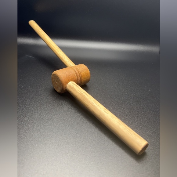 Self Administering or serve someone adjustable Kuripe - Picture 6 of 6